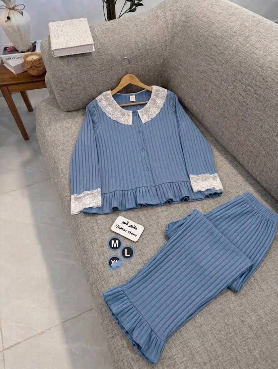 قياس ( M - L - XL ) 
السعر 96 الف
الدرزن 4 الوان على صور 
خامه مخمل قطن درجة اولى

جملة فقط 
للتواصل والاستفسار
***********
رابط قناة التلكرام 
https://t.me/llmissh

نص مكتوب في الصور:
- متجر قمر Qamar store M L
- متجر الديوانية
- Al Diwaniyah Store
- M