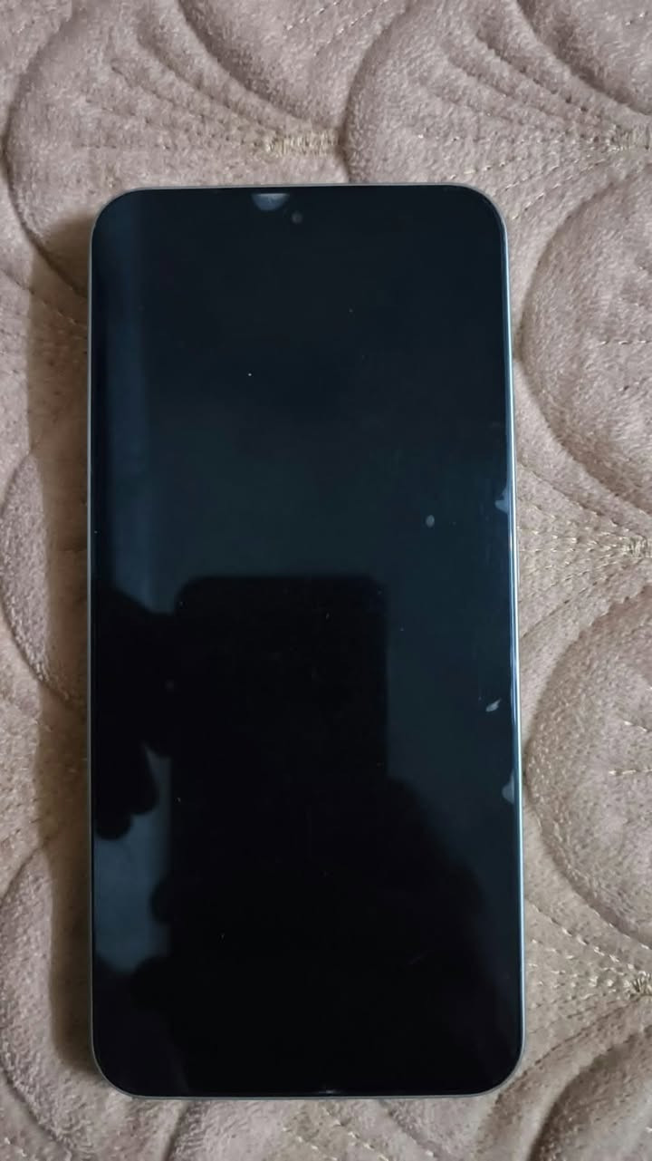 هونر X9d • رام ١٢ • بطارية ٨٣٠٠