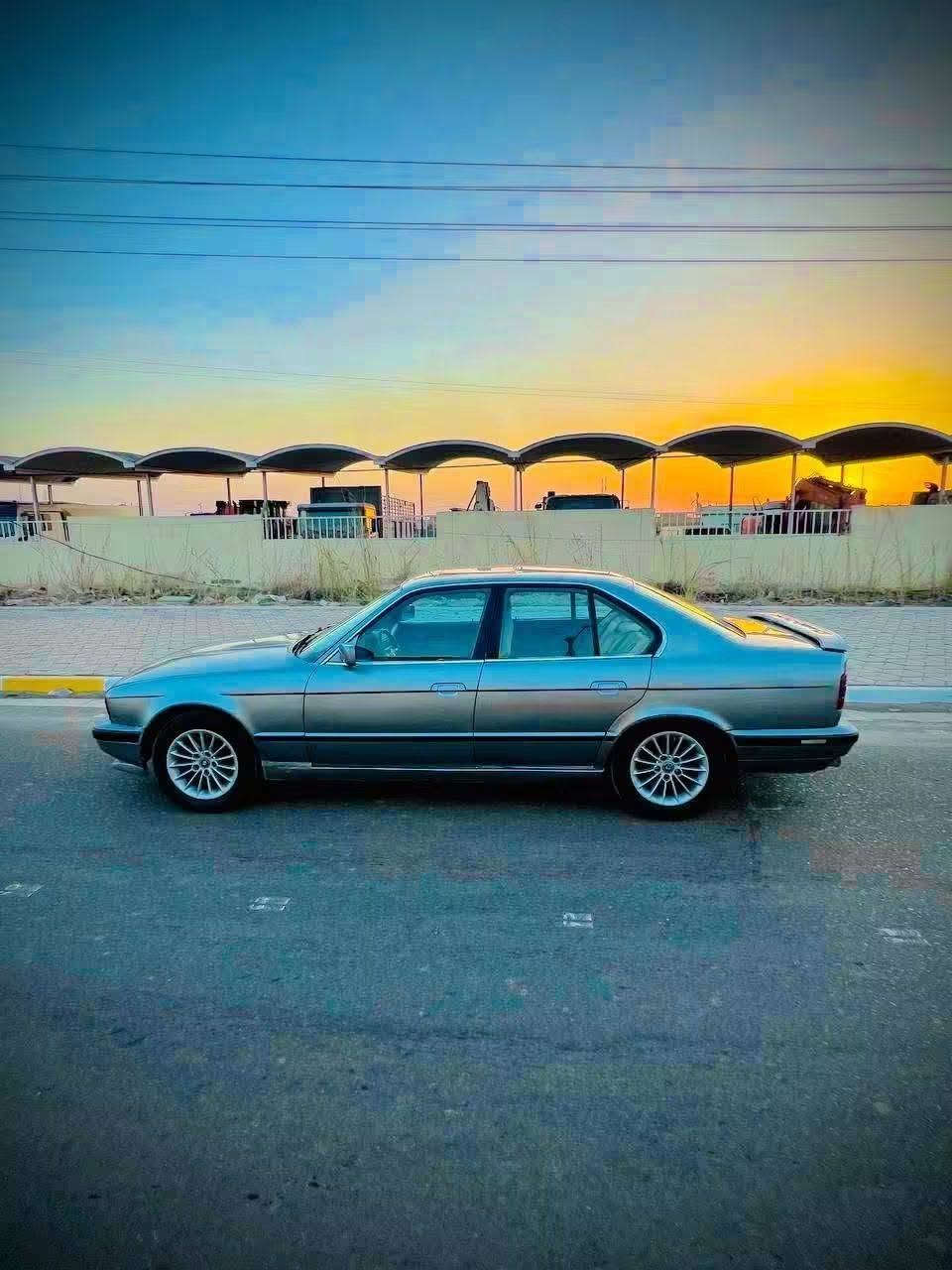 بي ام موديل 89 نضيفه
يرادلهه ترتيبات شويه 

محرك VVT ياباني للبيع السعر 35 
ستوني شادلهه شاشه ب100 
بخاخات جدد بلكات جدد 
فيت بم جديد 
سنويه صاقطعه راعيهه موجود جيراني 

مكان السياره ديوانيه تفاصيل 

اتصال او مراسله 

*********** 

***********
