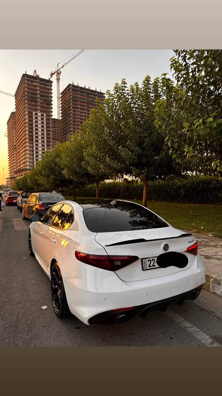 Alfa romio 20 torbo clean title🚀

سەیارەکە بێ سبوغ بێ لێدران زۆۆر پاکو خاوێن ماوەتەوە ٢ دەست بوە 
سەیارەکە بێ مەسروف بێ تەوەو رەقە ٢٥٠ دینار مەسرەفی تێدا نیە جاهزە لە هەموشتەکانی هەتا رونو بەنجیش بیلادی لە نزیکەوە لە رسمەکەی جوانترە 
قەپات مواسەفات پانۆڕاما-گوشن جلد-عەساس-گوشن کارەبا -ئاوێنە شەفت -زۆۆر مواسەفاتی تر ..
بێ کەموو کوڕی دەرەجە یەک لە جوانی گێڕو مەکینە تەبرید بە شەرت ساڵۆنسای سپۆرتی لەسەرە سەوتەچی خۆشی لەسەرە بە نسبەت بە ناو کردن تەعویل هەمووشت بە شەرت ١٣ وەرەقەش غرامەی لەسەرە دەگەڕێتەوە لەبۆت بۆ زانیاری زیاتر پەیوەندی بکەن 0️⃣7️⃣5️⃣0️⃣9️⃣0️⃣3️⃣2️⃣4️⃣0️⃣3️⃣ أربيل, العراق
