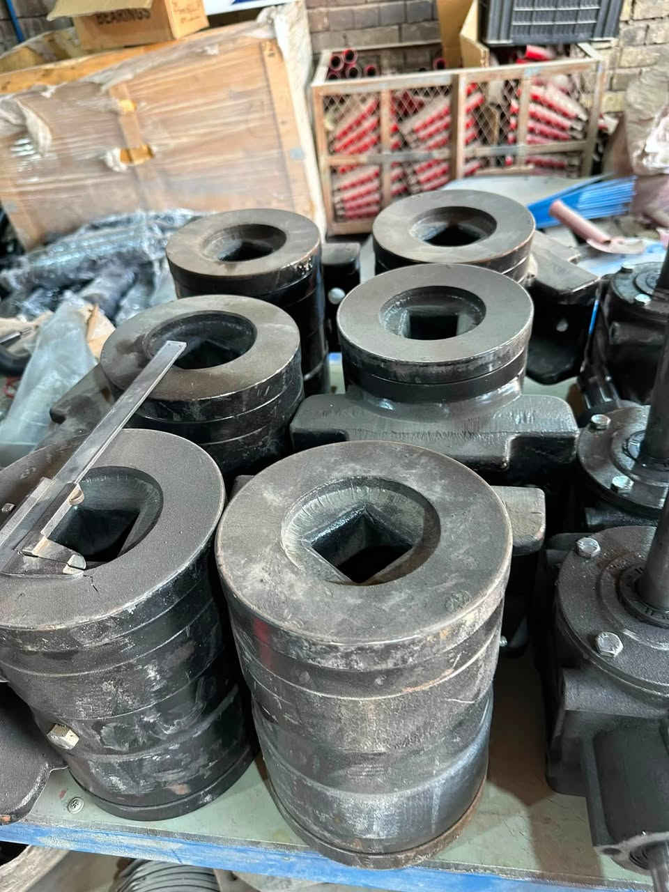 كير بوكس ماطور ناثرة 
يتوفر جميع قطع غيار الفدن والدسكات والطابعة 
وقطع غيار الات الزراعية بانسب الاسعار 
موجود خدمة توصيل جميع المحافضات 🚚
واتساب /  *********** 
عنوان واسط قضاء الصويرة الحي الصناعي
