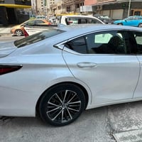ES300h • ٢٠٢٤ • رقم بغداد
