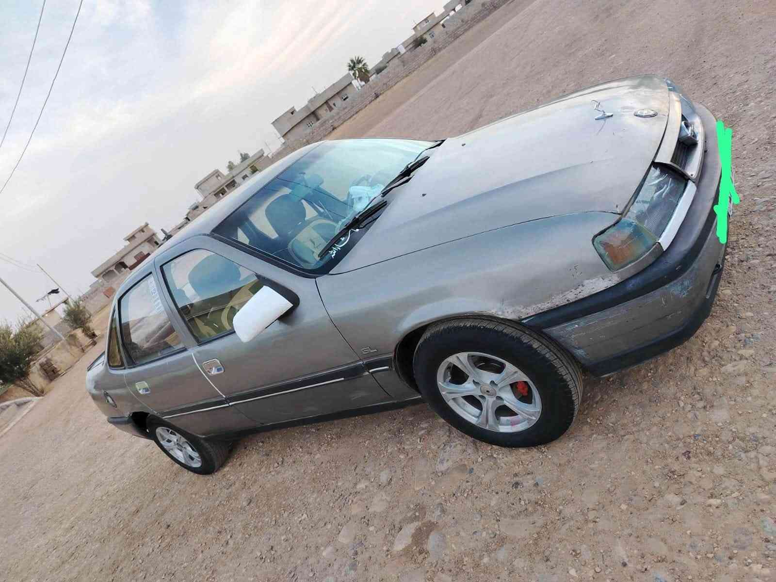فيكترا • ١٩٩١ • حجم ١٦٠٠