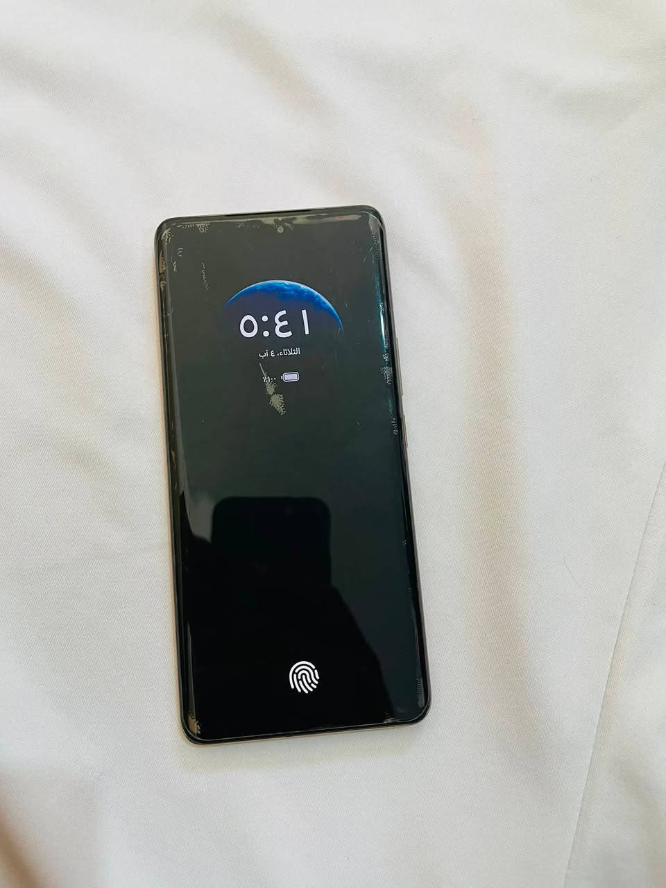 هونر اكس 9c جهاز فول نضافه بلادي مامفتوح ذاكره 256 رام 12 بطاريه 6600 سعره 350 قفل
كامل ملحقات
