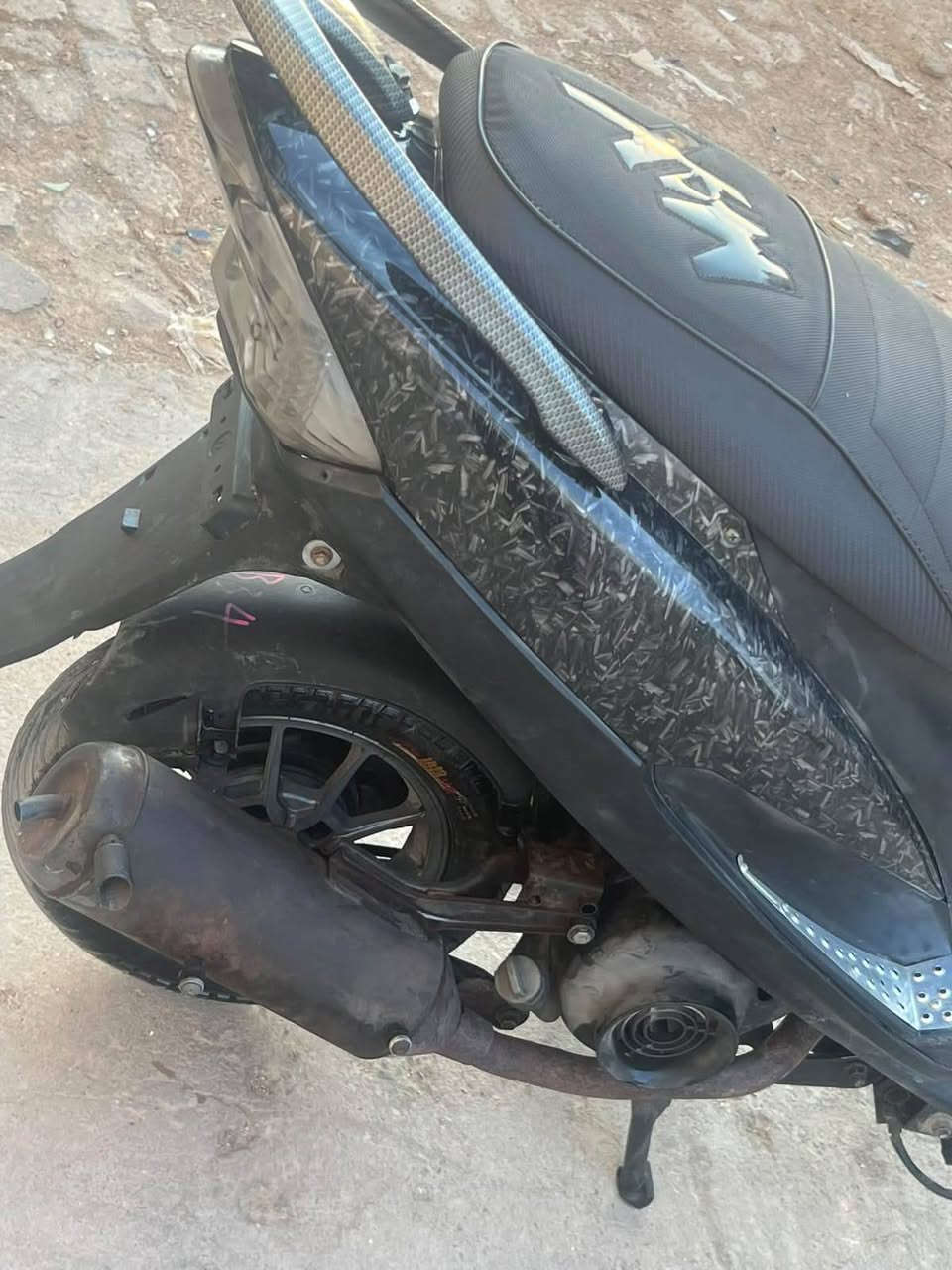 ماكس عدلة • مكينه بلاديه • اوراق باسمي