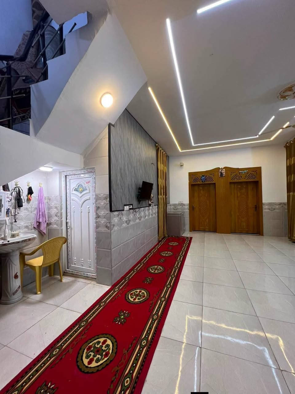 يالله يعلن مكتب التساهل للعقار عمود282) دار للبيع 150م
لستفسار ***********

البيت جاهز خلاطات مراوح كله ويه البيت

طابو سند25 قرار محكمه 🏢📝

موقع /نجف 🏡الأشرف شارع المطار 

#مقابل قرية الغدير 

شارع تبليط عرضه20متر

     سعر 60معه المجال 

البناء درجة اولى كامل مفتاح 🔑🏡 ***********

غرفتين /صاله/مطبخ / ستقبال/ صحيات

بناء فول/ اساس + سقف كونكريت + طابوق

ألخدمات 🏡 ماء/كهرباء/مدارس/سوق/تبليط/لحد الباب النجف, العراق
