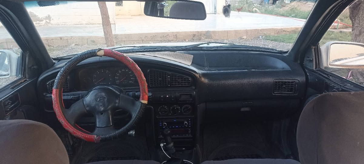 النترا دمعه 93 صلاح الدين انكليزي
بأسمي تحويل ثاني يوم ماعليها غرامات 
 كهربائيات كلها شغاله مابيها نقص لايت زينون
تدفئه شغاله تبريد منظومه كامله نقص بس كمبريسر 
تبخير قليل محرك محور كابريتر قطاره ماتصرف
تريد ترجعها نوزل غراضها موجوده كامله 
السياره بيها خياسات ابيعك كوم حديد 
السعر 17 خاص ماعندي اتصل ***********
