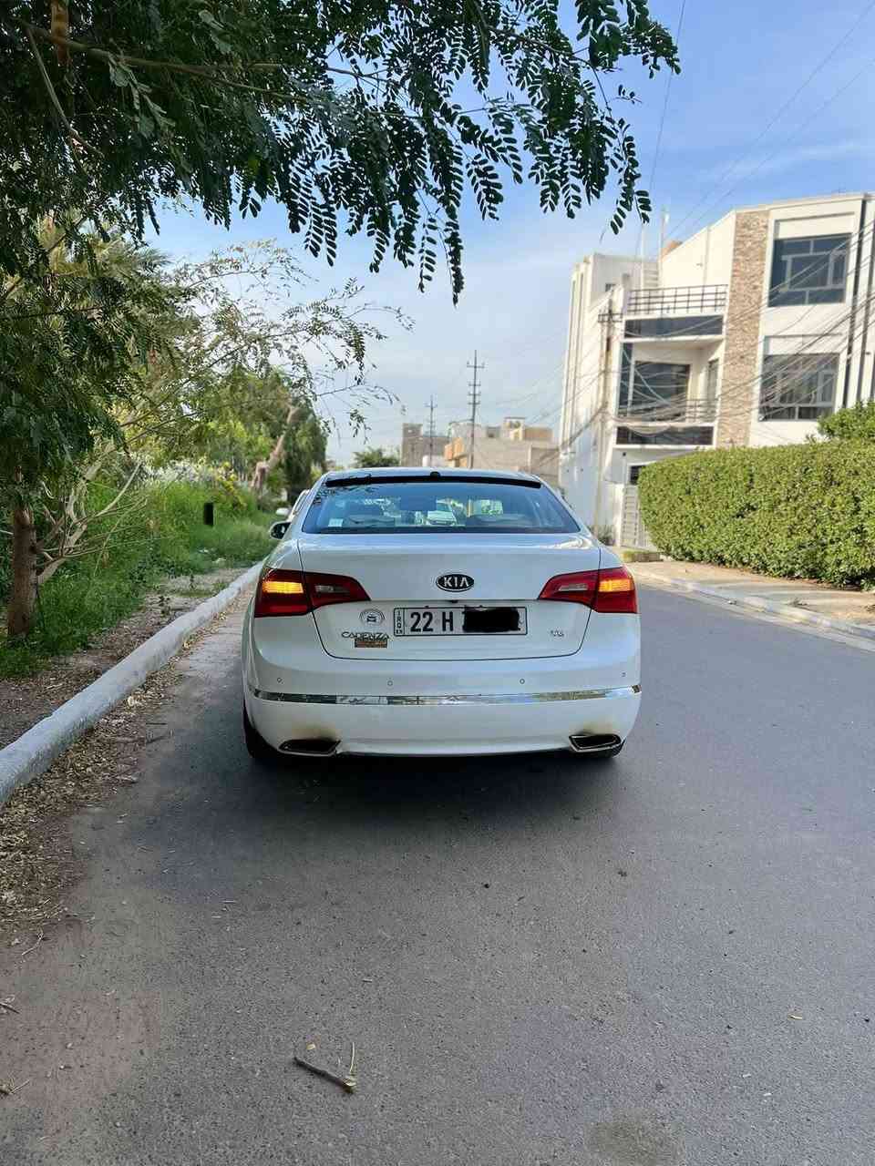 لاتاخذ صني اخذ هاي الكادنزا اقوى وارزن وسعر مناسب✨😍
☎️***********
✅ لمعرفة السعر اتصل مامتواجد فيسبوك 
كادينزا خليجي 2012 نضيفة وبضمان 
تبريد كله جديد وثلج 
بدون صبغ ولا قطعة بيها شويه بارد موضح بلسونار 
سيارة نضيفه تجي تشوفها تقتنع يلا تشتري 
4بصمات شاشة كار بلي مع كومباس 
تخم ويل وتاير جد
 رقم شمالي 
***********

نص مكتوب في الصور:
- المندلاوي CAR CHECK CENTER 3C النوع كادنرا Kia رقم السيارة 22H تاريخ الفحص 23/09/2024 اسم الزبون ايمن ابراهيم الفاحص مصطفى مروان رقم التقرير 1338-22H30602 ملاحظة : المركز غير مسؤول عن نتائج الفحص بعد خروج السيارة منه صبغ مفتوح خدوش تعديل بارد يوجد حالوب في اجزاء السيارة جاملع امام ايسر بارد جاملع خلف ايسر ملخ جاملع امام ايمن بارد باب صدر بارد جاملع خلف ايمن بارد 3C 2024 -09- 23 المندلاوي صندوق ملخ دعامية خلف ملصق ملخ بداية لعد امام ايسر صبغ نيكل+بارد دعامية امام ملصق يوجد سحوط ورصعات و تكخيل في اجزاء من السيارة لم يتم فحص براعي الأبواب بسبب الدهن و الأوساخ العنوان : بغداد الرصافة / شارع فلسطين / قرب مول النخل الشارع المؤدي الى الباب الشرقي .. *********** *********** بغداد الكرخ / نفق الشرطة / شارع الكنيسة / مقابل نابرس مول ... للاستفسار *********** *********** bagdat@carcheckcenter.com 3calmandalawy 3C.almandlawy 3C.almandlawy