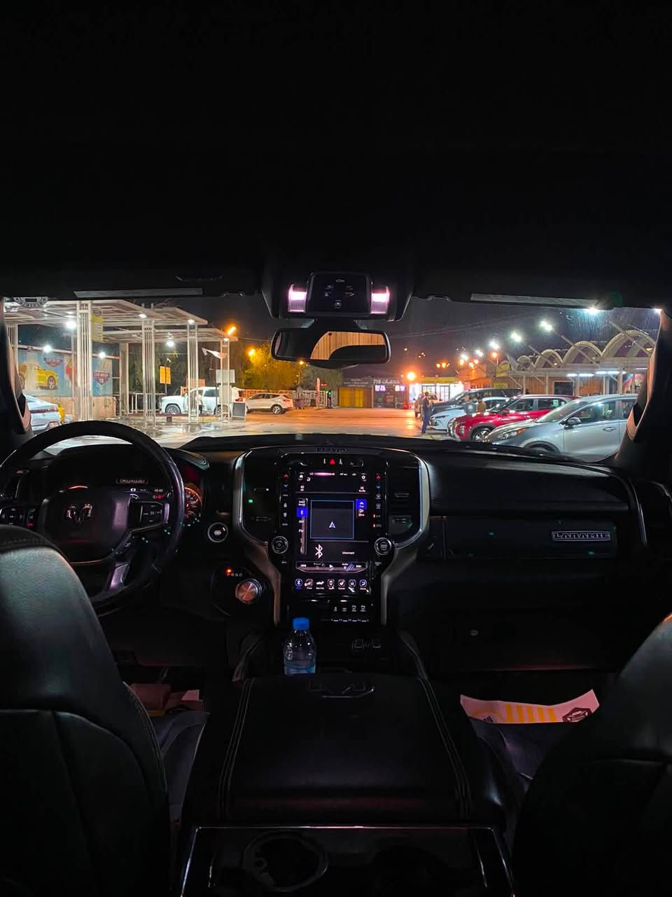 السلام عليكم دوج رام2019 لارامي   سنويه مضلل 80:/:
Dodge Ram White Laramie2019 5.7 V8

حجم المكينه : 5.700 V8 

المسافة المقطوعه : 57 الف ميل

بدون قطره صبغ فقط بارد بيه ‼️

#مواصفات

1.شاشه تيسلا

2.بصمه

3.تشغيل عن بعد

4.كامرا

5.ويل كب

6.كشنات جلد

7.هيترات بالكشنات

8.رادارات 360

9.كشنات كهرباء

10.لايتات لد + زنون

11.كشافات 

12.اشاير بالمري

13.فور ويل 4x4

14.اتو ستوب

15. حساسات خلفي امامي

 سنويه مضلل80./. بيه سنه كامله‼️

فول مواصفات رقم اربيل 

لمعرفه السعر الاتصال 

تفاصيل اكثر هذا رقم - ***********‼️
*********** 
مكاني بغداد الغدير او زيونه
