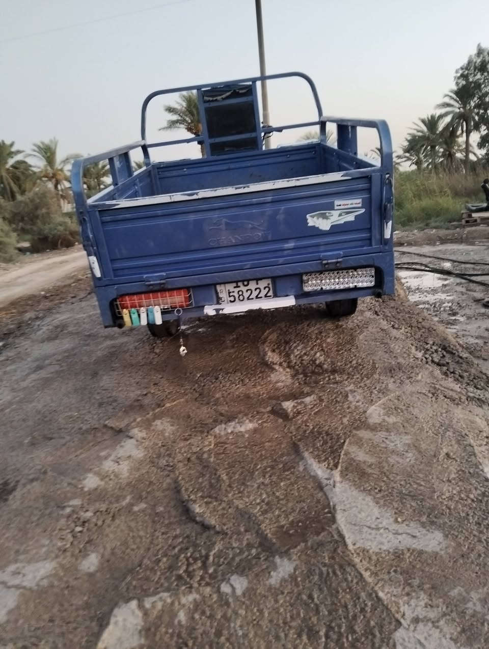 سلام عليكم ستوته البيع موديل تلاثه وعشرين رقم وسنويه دوانيه عله طريق السنيه مستعجل عله بيعته هاذه رقمي***********
