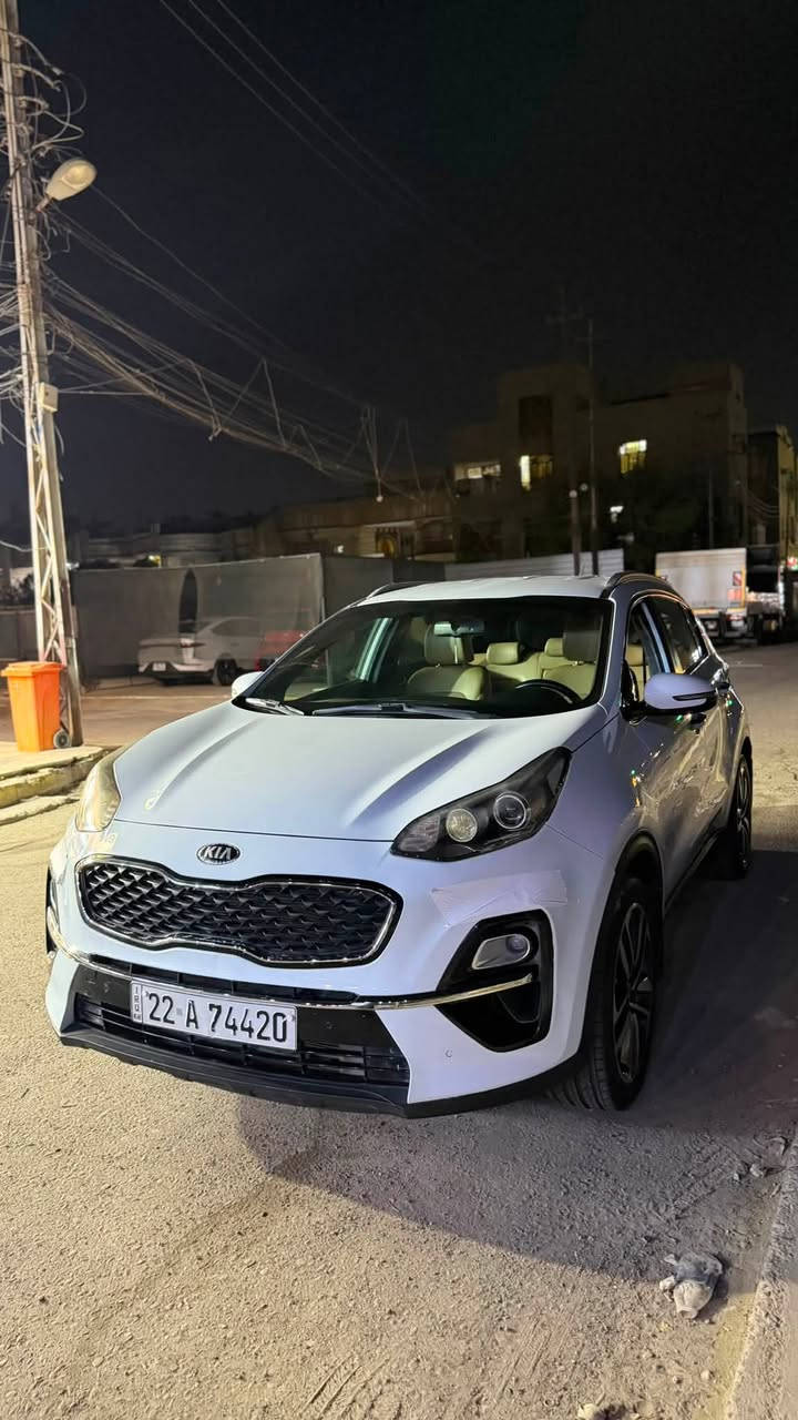 كيا سبورتج موديل 2020 خليجي
رقم اربيل مواصفات كراسي كهرباء 
شاشا تبريد قطعتين داخل جلد حمصي 
سونار موضح بالصور 
العنوان بغداد بلديات 
الهاتف ***********
السعر 163
