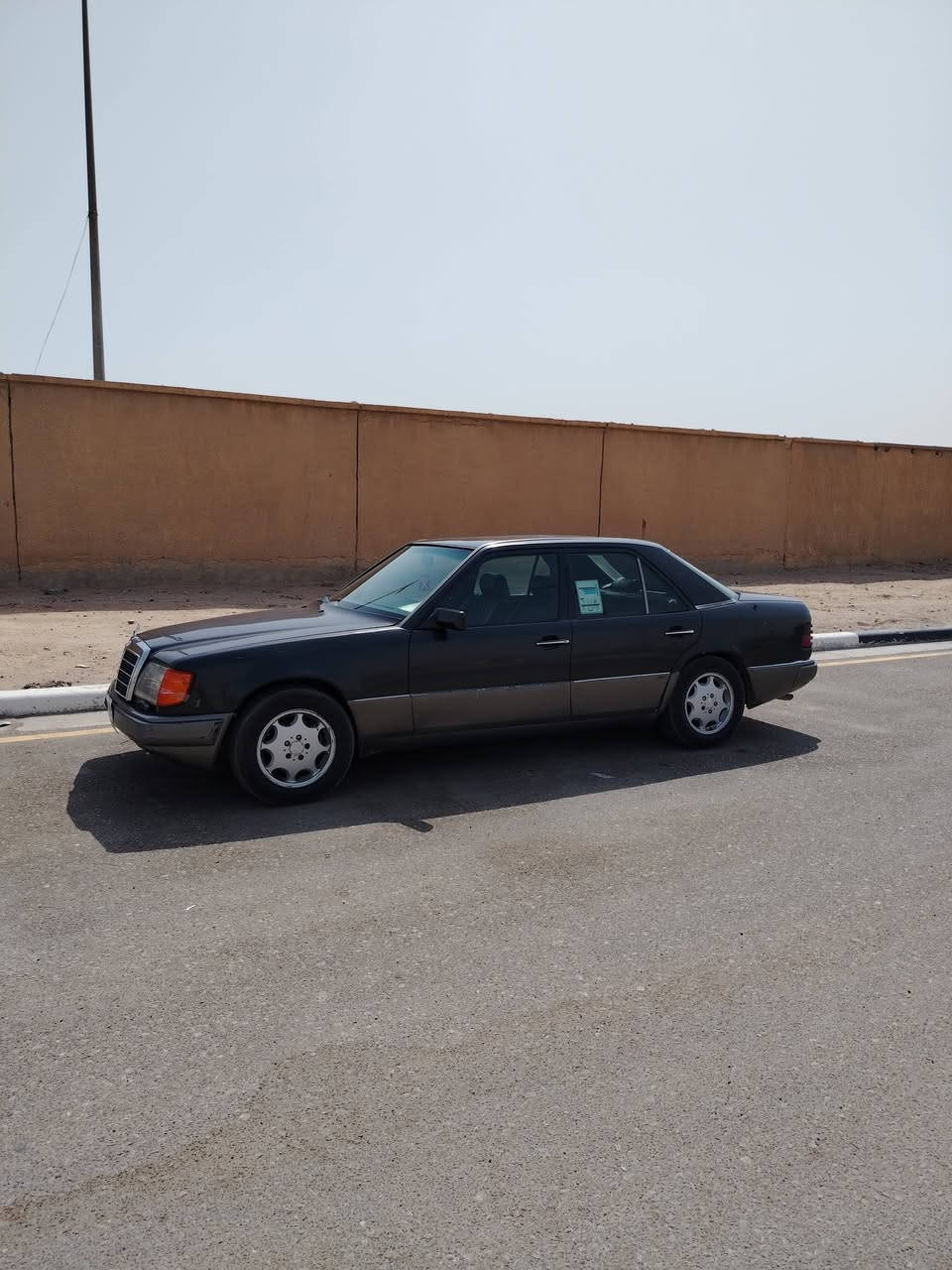 يا الله سياره مرسيدس دوب موديل 1990 رقم السليمانيه تحويل مباشر او وكاله
ماكينه وقير بطه جدد تبريد ثلج كهربائيات تشتغل تخم تاير سياره جاهزه وحلوه السعر 55 مكان السياره كربلاء
***********
