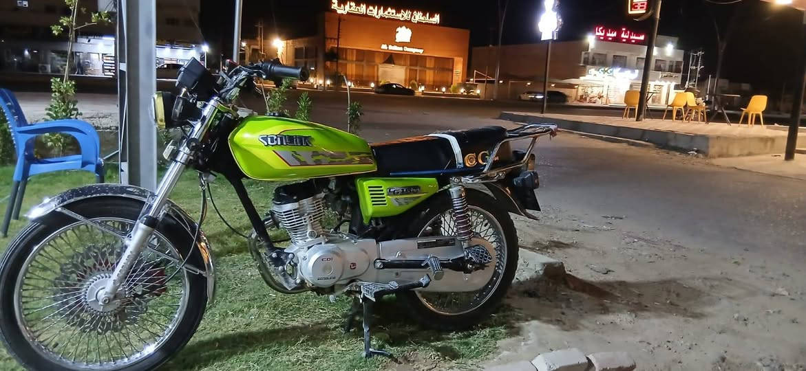 دراجه للبيع السعر 600وبيها مجال حك الجيه موديل 24 للستفسار على رقم***********
