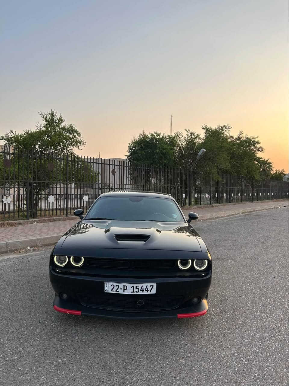 جالنجر GT 2022 
ضرر حافه  صندوك بس مبدل بلاد و جاملغ بخ كلير امريكه

  بدون دواخل بدون ايرباك بدون شواصي بجم كبس 
 سيارة ع وضع بلاد فقط عليه كماليات خفيفه و ممشى 51000ميل 
موصفات السيارة
شفتات 
مرايه تدفئة
شاشة وسط
 لايتات زينون + بلاجكتور امامي 
حساس خلفي 
كشنات حضن 
تبريد خلفي
تواصل / *********** كركوك, العراق
