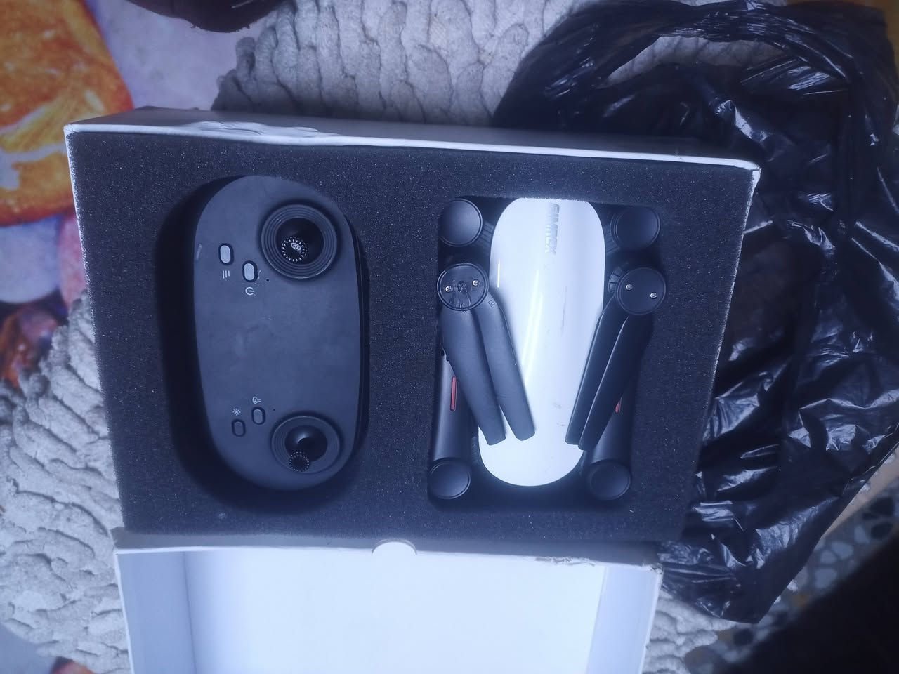 درون للبيع SIMREX x900
اسلام عليكم خذت هاي درون وما اعرف بيهة خلل مادري تحكمهة صعب واريد ابيعهة ماخذهة ب45 وصارت عليه ويه توصيل ب50 
شتطوني بيهة
عنوان بغداد سفير العبيدي
 تواصل واتساب ***********
