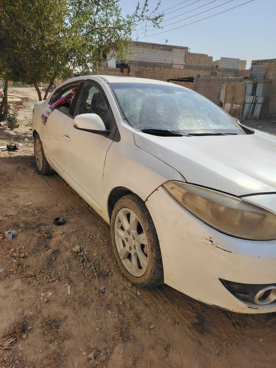 السلام عليكم
سامسونك sm3 موديل ٢٠١١ السياره بيه عطل كهربائي طافيه ماتشتغل ابيعه كوم حديد  سعره ٣٧  السياره بسمي رقم نجف
***********

