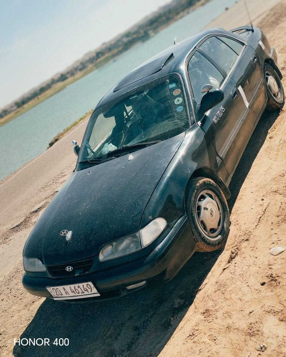 سوناتا تو اوتماتيك باسمي سنوية جديدة الكير فجئة بوش وماعرف اشبي سعر 32وبي مجال قليل ديالى ناحية السعدية ***********

نص مكتوب في الصور:
- AM/20/25
- HONOR 400
