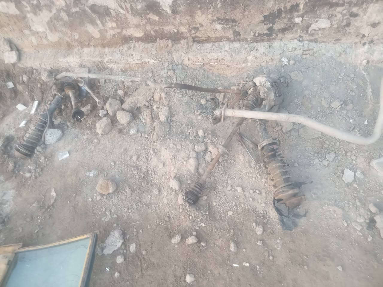 السلا م عليكم غراض سايبه تفصيخ للبيع كير وتانكي بنزين صطاب اكسن وستيرن
