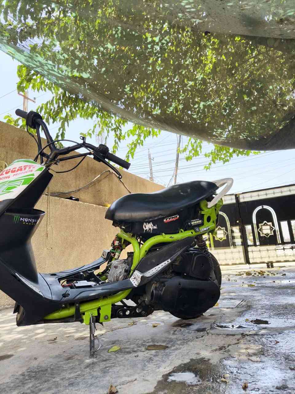 للبيع ماكس ١٢٠ نضيفة بدون اي نقص دراجة مال لعب و ونسة و كلها تجاري سعرها ٤٥٠ الي تفيدة يتفضل خاص او واتساب *********** 🤍 ، مكاني بغداد. العامرية
