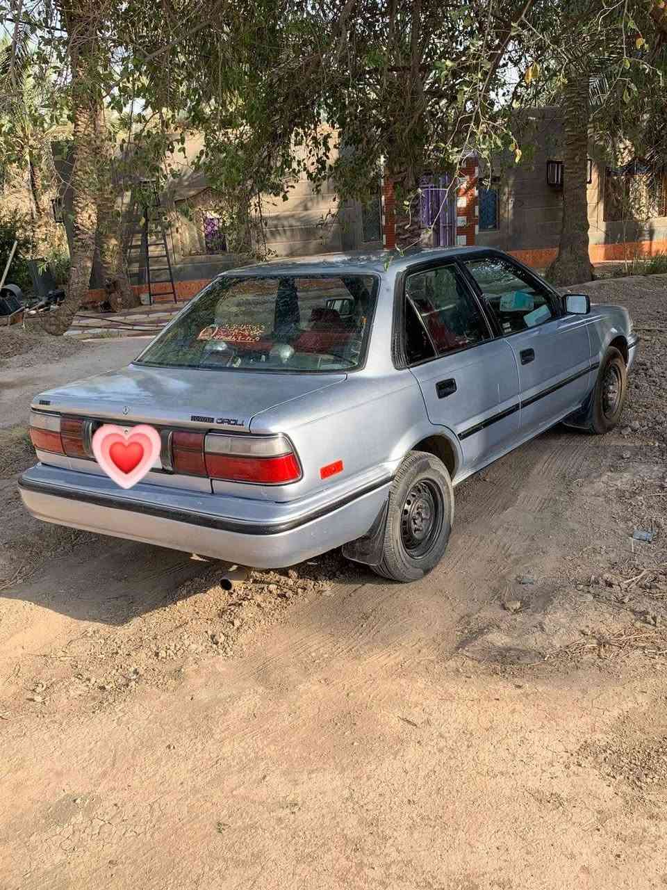 كورلا 1992 يسره بلاد اوتماتيك 
كير ومكينة 1600 شرط الفحص اقتصادية كلش ومكينه ناعمه حيل حدادية حلوه ، مصبوغة عام لجمالية قبل شهر مبدل تواير + باتري اول امس شاده لايت مسويه بيدي عالي ناصي بك لايت وسطابات واشاير كله شغال ، سيارة كفالة عامة من الضربة والتچيه والاصوليات والعيب الشرعي والغرامات تجي تگلب براحتك ، غرفتها حلوه بطاين بوب وتنته ودشبول بحاله جيده مثل ماموضح بلصور 
سيارة حلوه مال جناي مكان السيارة ناصرية مركز راعيها ابو السنوية بسوك الشيوخ اوصل المشتري اله 
السعر ع الخاص وانا بالخدمة ***********
