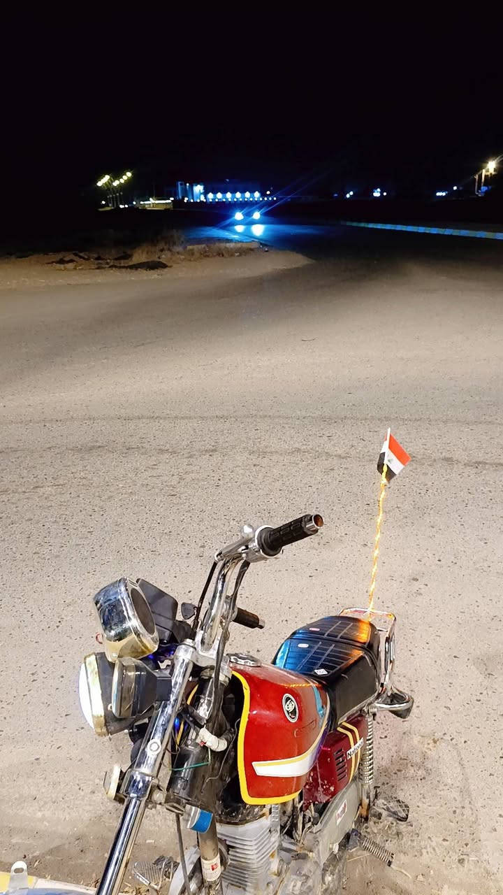 دراجه للبيع موديل 17 اوراق بيهه كهربائيات كلها شغاله النضافه كدام عينك نفس الصوره السعر 350 وبيها مجال مكان سعديه الجبل رقم التلفون *********** دراجه حته كمرگه مدفوع يعني تترقم
