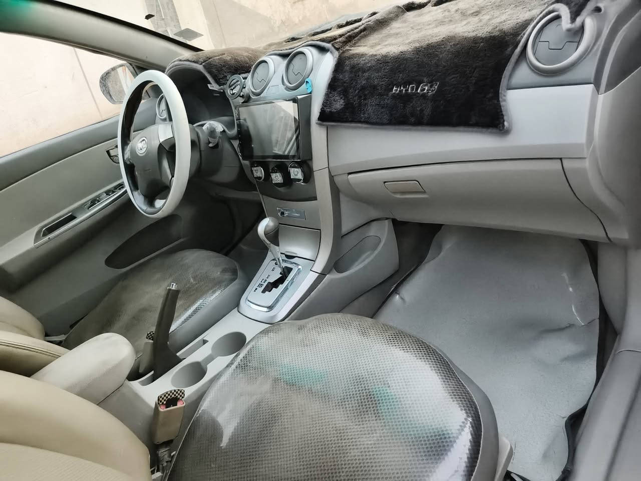 سلام عليكم بي وايدي موديل١٢ محرك كير وتبريد مكفولات بدون ضربه مكفوله من حادث رقم جديد مكاني بابل سعرها٥٣ ‏‪***********‬‏
