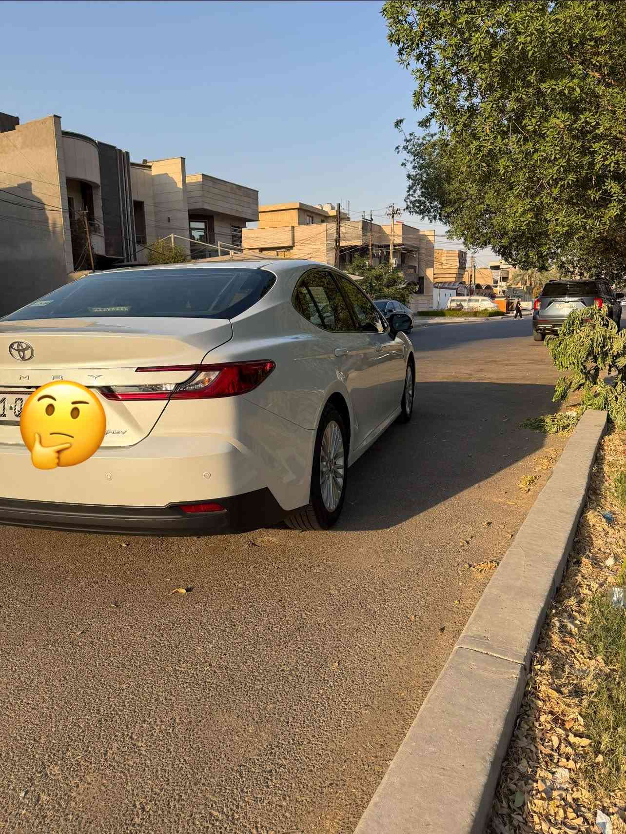 كامري 2025 هايبرد بانزين  

ياباني اصلي وكالة عبدلله لطيف 

خليجي  فول 1/1

اعلى فئه بالكامري

السياره جديده 

رقم بغداد بسمي تحويل ثاني يوم 

رادار

فتحه 

برده خلفية كهربائيه

عدد AIR BAG 8 

حساسات أمامية 

حساسات خلفية

لايت زينون 

 كشافات 

سلايد رووف 

حجم الاطار 235/45R18 

ويل كب 18 

اريل نفكيتر 

مفتاح التشغيل بصمة 

شاشة كبيره مع كار بلي 

كاميرا دوارة

الانارة الداخلية LED

حركة مقعد السائق كهرباء 

مثبت السرعة Cruise

المودات والأوامر الصوتية

أوضاع القيادة  Drive Mode

المرآة الوسطية أوتو دم 

فحص أنظمة السيارة 

حساسات ضغط اطارات 

قطعتين تبريد

هاند بريك بصمة 

ABS

‏Auto Hold    أوتو هولد

السياره كفاله من الضربه والصبغ من الدعامية للدعامية

الممشى : 34

العنوان :بغداد السيديه

رقم الهاتف :***********
