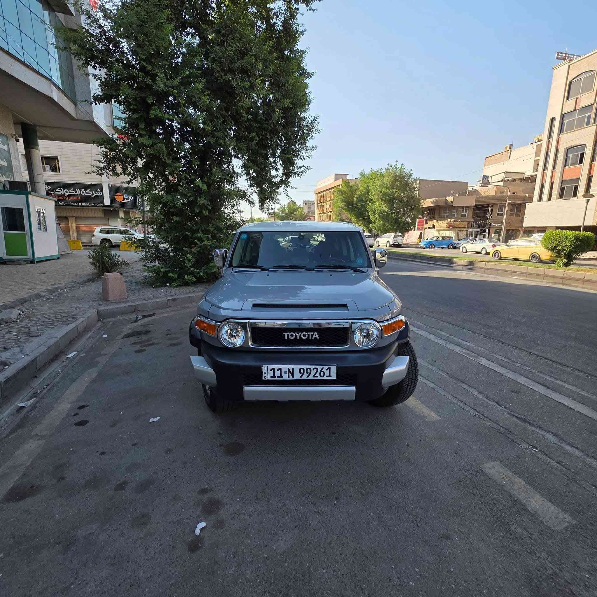 🚘 للبيع | تويوتا FJ كروزر 2020 خليجي 🚘
🔥 فرصة للباحثين عن النظافة والجودة
✅ الموديل: 2020 ✅ وارد: خليجي ✅ الممشى: 115 الف  كم ✅ السيارة بحالة ممتازة جدًا ✅ استخدام شخصي ومحافظة عليها ✅ جاهزة للفحص بأي مركز تختاره
بيه حادث باب السايق. كما موضح بالصوره. ومصلحه.  
💰 السعر: 29 الف.  دولار (قابل للتفاوض بالمعقول)
📍 الموقع: بغداد
📞 للاستفسار: ***********
