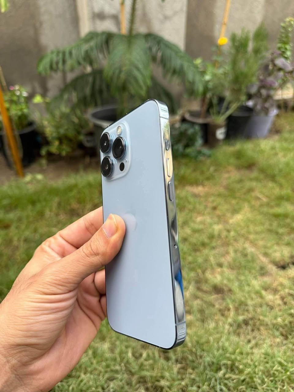 آيفون 13 pro max شرق اوسط ذاكرة 256 بطاريه 78 وتر بروف فحص حاسبه ما مبدل بيه اي قطعه مكان كربلاء الحولي رقم الهاتف *********** كربلاء, العراق
