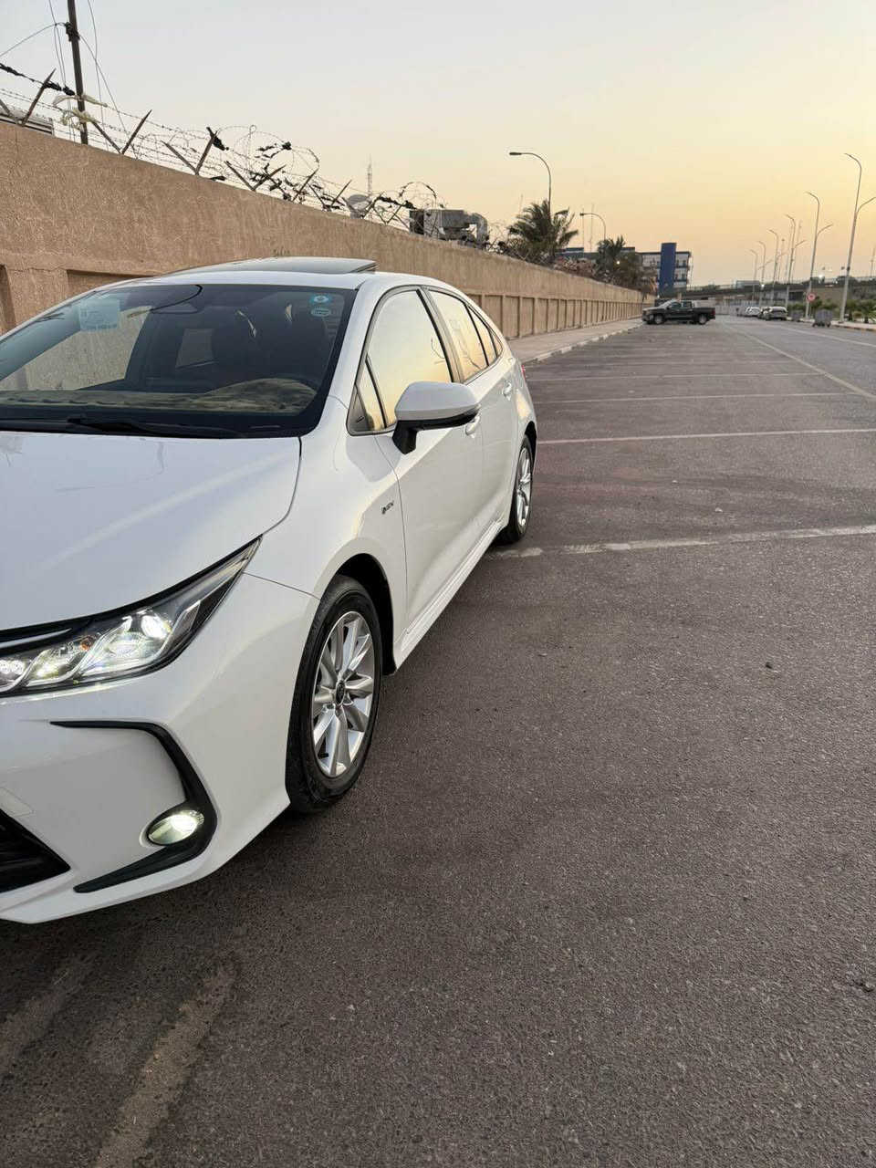 كورلا هايبرد 2025 بصره حره فول مواصفات داخل احمر كشن كهرباء اعلى فئه كفاله عامه عدا طخه صغيره بل جنطه ماشيه 6 الاف سعر 162 مكاني بصره تحسينيه للاتصال *********** البصرة, العراق

