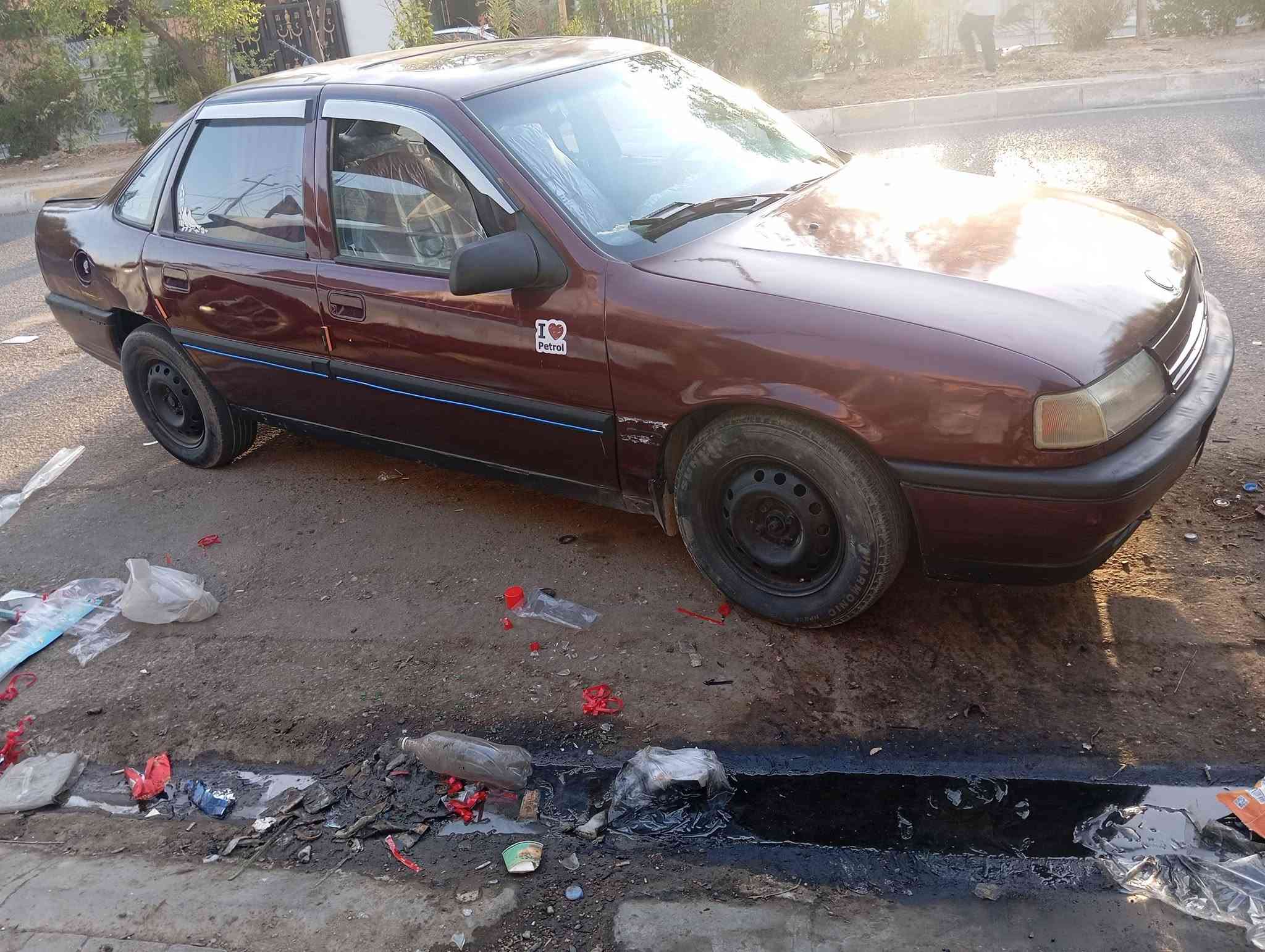 سعرها 17ورقه بيع فقط مكانها كركوك مكينه 16موديل 90مكينه بيها خيط بخارصدرنص عمركيرشرط رقم ديالى اليف سنويه منتهيه مكانها كركوك تردوكاله تريد تحويل سياره سهرها مناسب على الباقي السوك اخوان هذاسعرنها قصدمابيع مده ماابيع مراوس مااراوس بيع فقط لان محتاج ***********
