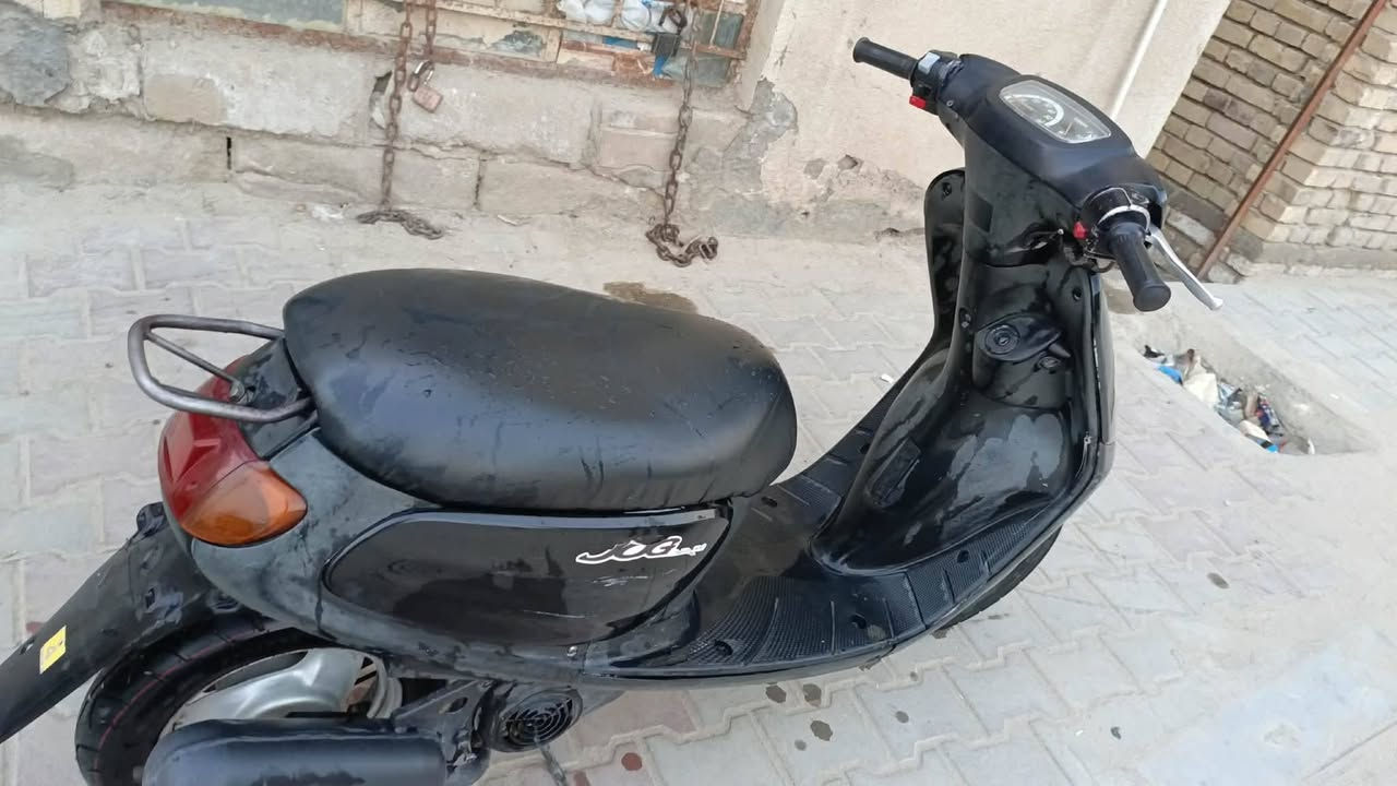 سلام عليكم 
دراجه منغولي برغي ما مفتوح بالمكينه طلع معدل ٦٠ كهربائيات كله شغاله ما تذب عليه ربع تشتغل سلف + هندر مكينته كلش قويه اشايره شغاله بك لات شغال لايت امامي شغال شرط نكره تشتغل كفرانه كله الاصليه
س ع ر ٥٥٠ 
مكان ناصرية مركز 
***********
