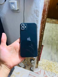 آيفون ١١ ١٢٨ • بطارية ٧٣ • شريحة ما تشتغل
