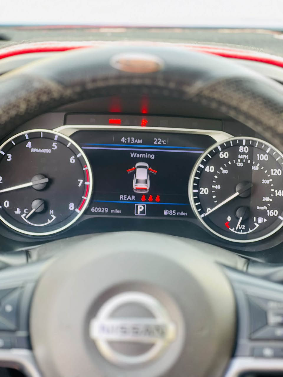 السلام عليكم
للبيع نيسان سنترا 2020 SV 

وارد امريكي ماشية 60 الف 

✅ تشغيل عن بُعد (Remote Start)

✅ رادارات أمان

✅ نظام النقطة العمياء (Blind Spot)

✅ توقف ذاتي/فرملة طوارئ

✅ كاميرات ومساعدات قيادة

✅ بصمة تشغيل ودخول ذكي

✅ مثبت سرعة وتحكم من السكان

السيارة حادثها جاملغ خلفي فقط بدون دواخل شرط 

موجود صوره رقم الشاصي بل منشور 

بيها مكان دائرة صغيرة بداية البوند زنجار ما مقلم 

 

السعر 130 بيها مجال

للتواصل ***********
