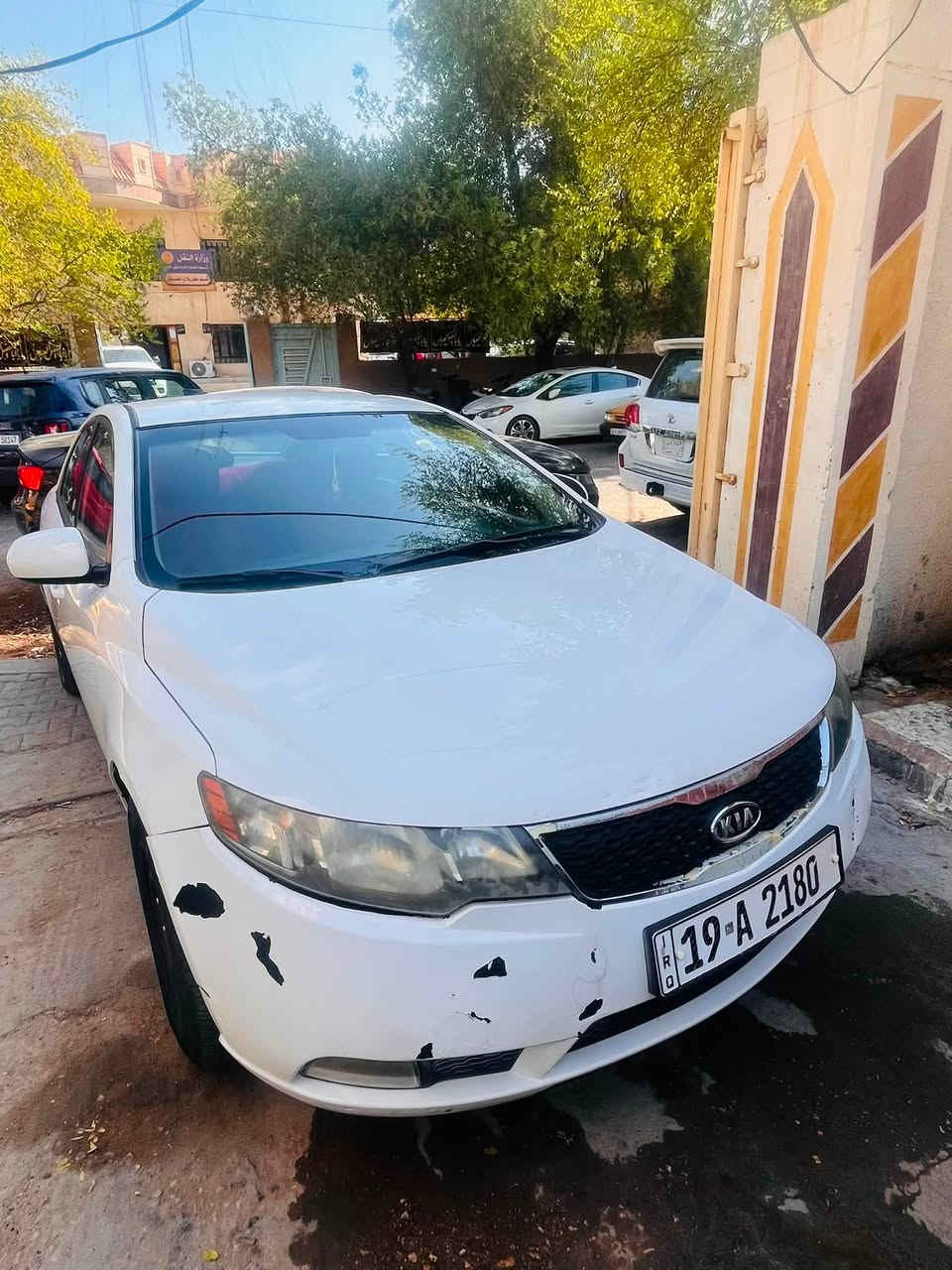كية سيراتو مديل ٢٠١٢
رقم كربلاءانكليزي سنوية 2031 باسمي 
حدادية نص عمر 
سيارة بيهة قطعتين صبغ باب السايق وباب الخلفي  اثر حادث دراجة  
مكينة جديدة مبدلهة طابوكة قبل سنة  
سعر ٩٠ 
***********
