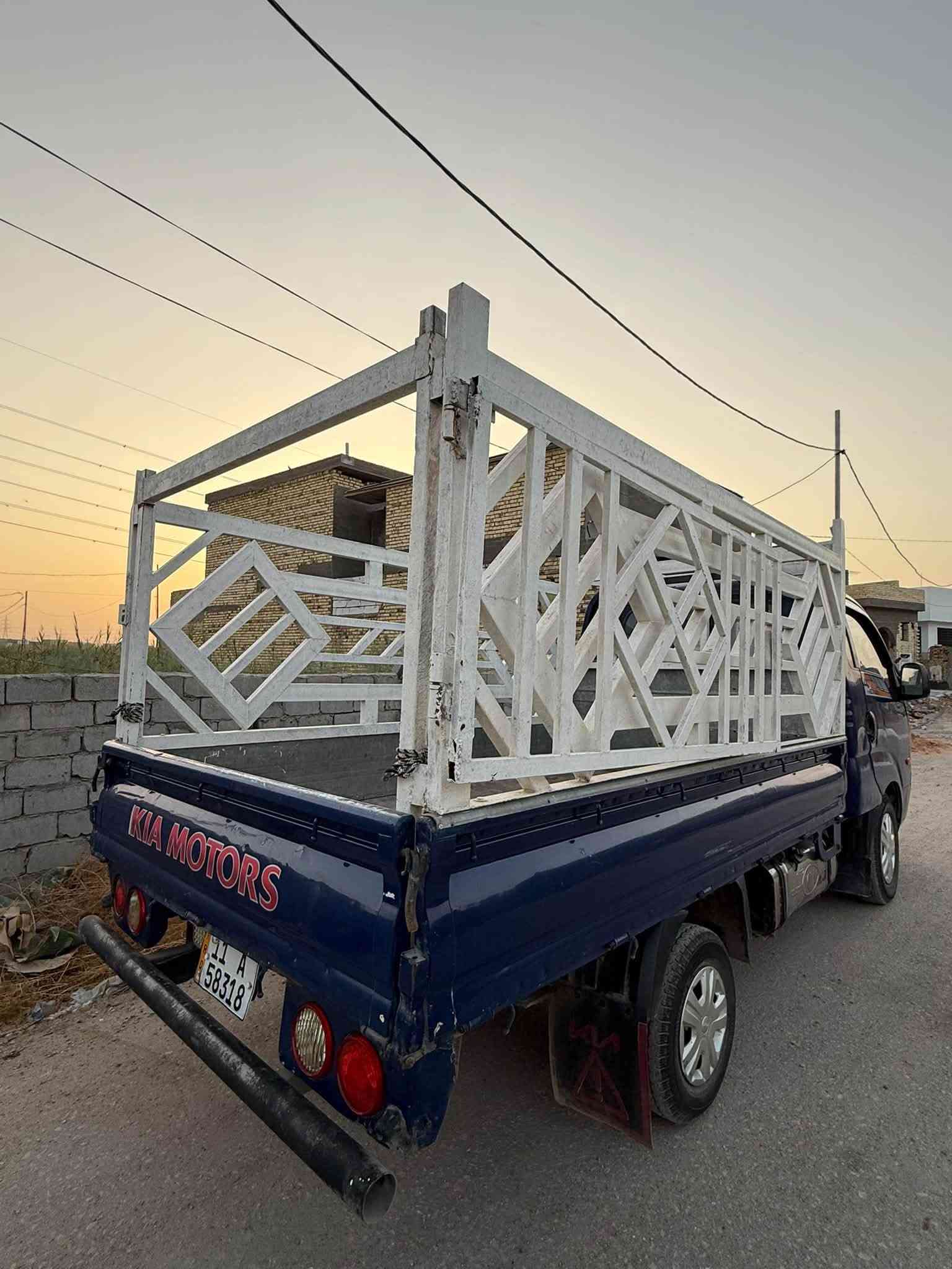 السلام عليكم عندي هاي الكيا للبيع موديل 2006 محرك مسكر بم ونوزل ميكانيكي رقم بغداد انكليزي سنويه جديده رقم شاصي مكفول كهربائيات سياره كامله وجاهزه للعمل
السعر 72وبي مجال بسيط كلش
المكان حله 
***********
