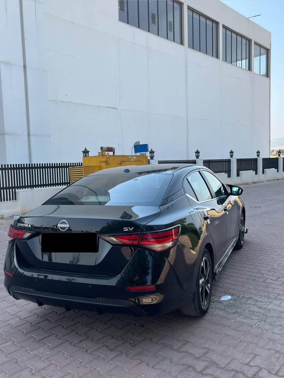 Nissan Sentra 2024 SV
بنيد صبغ بدون دواغل 
ارباك ستيرن سستم شركه
فحم رادار بيلادي شركه
موصفات 
شاشه
كاميره
حساس
رادار
تحديد سرعه
ويل كروم
بصمه
باب بصمه
قودي رادار
شحن تايب سي
شحن يو س بي

عنوان عقره
*********** أربيل, العراق
