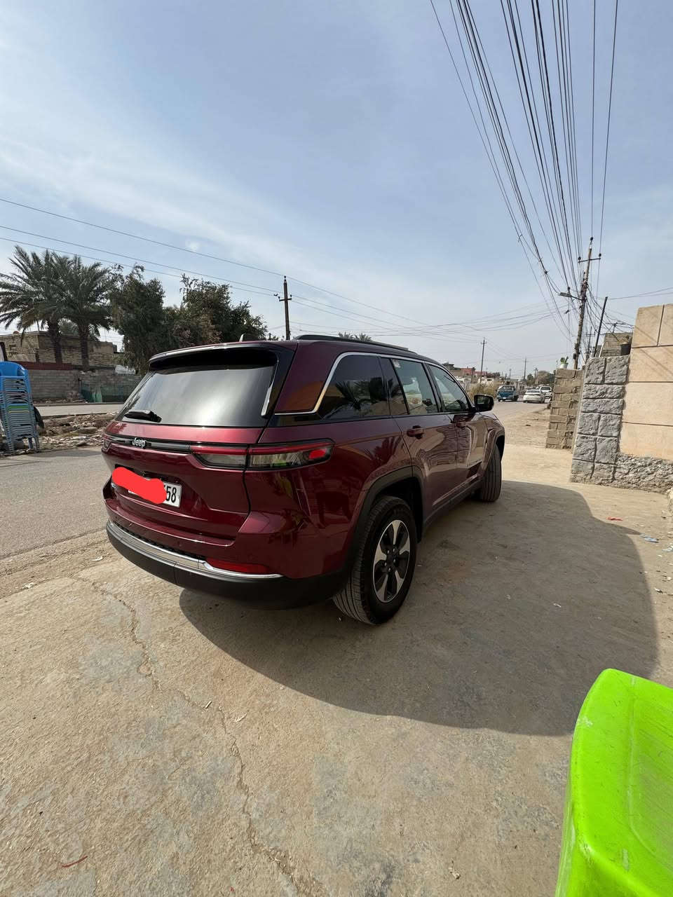 ‎جيب كراند شيروكي 
4XE 2024 (Plug-in Hybrid)
 ثلاث أنظمة كهرباء هايبرد بانزين
وارد امريكي كلين تايتل بدون  حادث صور المزاد مرفقة بالمنشور 
‏2.0L Turbo
5 راكب 
‏‎المسافة المقطوعة :45  الف ميل
السعر 320$ وبيهه مجال
. بصمة تشغيل و ابواب 
3. بانوراما 
4. شاشة كبيرة ابل كار بلي
5. تشغيل عن بعد 
6. كشنات جلد 
7. كشنات كهرباء و تدفئة بالكشنات و الستيرن
8. كرسي السايق خزن  
9. الصندوق كهرباء 
10. رادار 
11. خمس وضعيات قيادة 
12. كير ماوس 
13. لايتات لد و بك لايد لد 
14. رادار جانبي نقط عمياء سقف بنورامه
وبعد هواي مواصفات رقمهه بغداد بسمي 

رقم الهاتف *********** وهسه جاي أحدث بيهه اشتلهه غرفه عسلي
