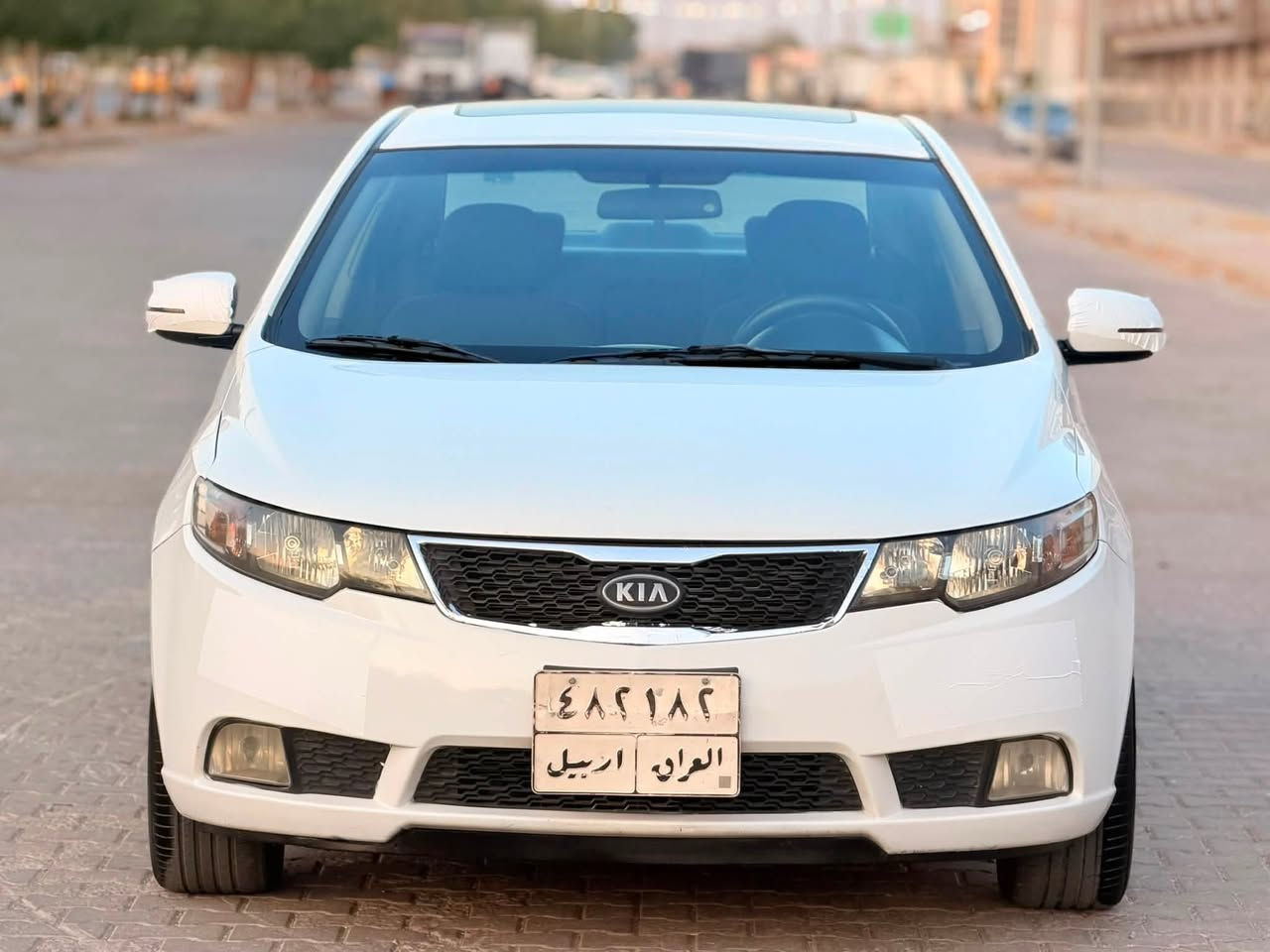 سلام عليكم
سيراتو 2012 بدون قطره صبغ
سونار ويه صور مال اليوم 
محرك كير خير من الله 
تبريد ثلج 
سياره فوول فوول عدا بصمه 
فتحة شفتات ستيرن دشبول لمس حساس كامره 
گير ست نمر ……
الباقي المواصفات معروفه 
رقم اربيل بسمي شرط تحويل وكاله
مكان سياره خانقين 
سعر 99 ورقه 
رقم ***********
