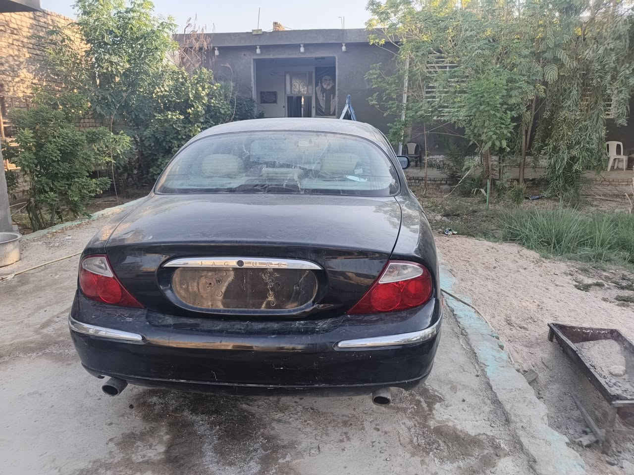 جاكور مديل 2005
مكفوبه صربه وصبغ
مكفول من الجص محرك 6جديد 
سعر 35قفل راسل خاص وتدللل
