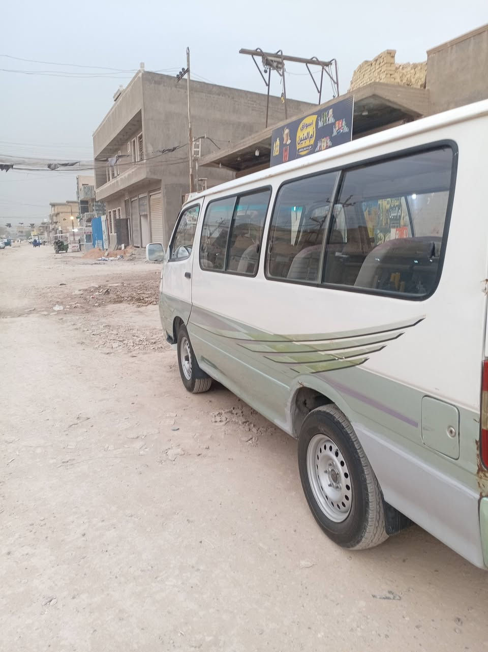 مكينة جديدة • ٢٠١٠ • بغداد البلديات
