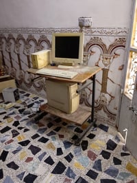 حاسبة • للبيع