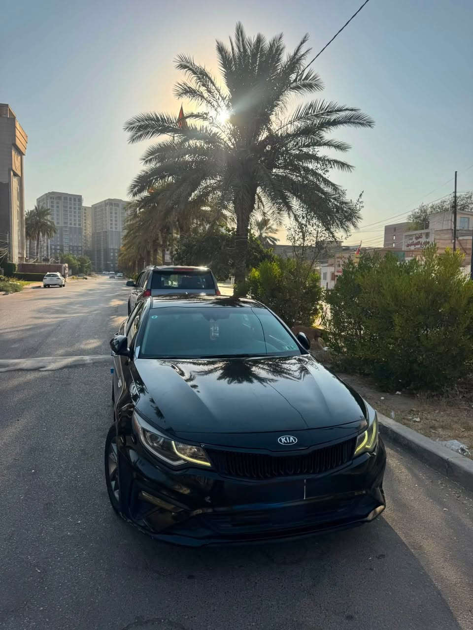 سلام عليكم للبيع اقرة تفاصيلهة كاملة واتصل وتامر
كيا اوبتما  2019 امريكي حادثهة بس بنيد فقط بدون أي شواصي ولا لغود صور حادث موجودة  واكو طخة بسيطة بل باب مال سايق ممتصلحة بعدهة  ترجع بارد 
سيارة جديدة حرفياً ماشية فقط 66 الف. بسمي ورقمهة بغداد. ارقام انكليزي هزة كلة جديد 
مكينتهة 2400 مكفولة من كلشي 
گير مكفول من كلشي 
تبريد اذا مو ثلاجة كروتك علية 
صدرهة وضع شركة بعدة جديد امامي وخلفي 
تخم تاير شديتة قبل شهرين 
شاشة چبيرة وتدعم ابل كار بلي بلادي 
كامرة خلفية + حساسات خلفي 
رادار نقطة عمياء 
رادار خروج من المسار 
كروز كونترول 
تحكمات ستيرن اكيد جهتين 
3 مودات قيادة 
اشاير بل مري 
لايتات كلهة زنون عالي ناصي 
مسويلهة ادامة كاملة لغرف الاحتراق وتبديل بلكات ونوزلات كلة اصلي 
سيارة جاهزة كلشي متصرف عليهة 
وكلشي اكو بل سوك أخوان اكو تعبان واكو النظيف وهذ حلال مُسلم 
السيارة معروضة ب 127 ورقة وبيهة مجال بسيط حك جيتك  مكاني بغداد حي الاعلام. 
***********
