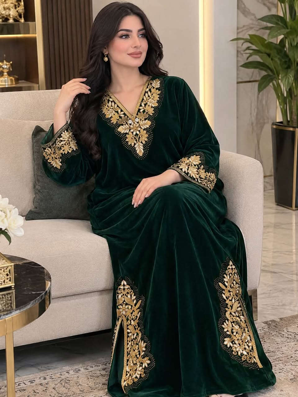 دشداشة مخمل • ماركة الحسناء • مقاسات L.XL.2XL