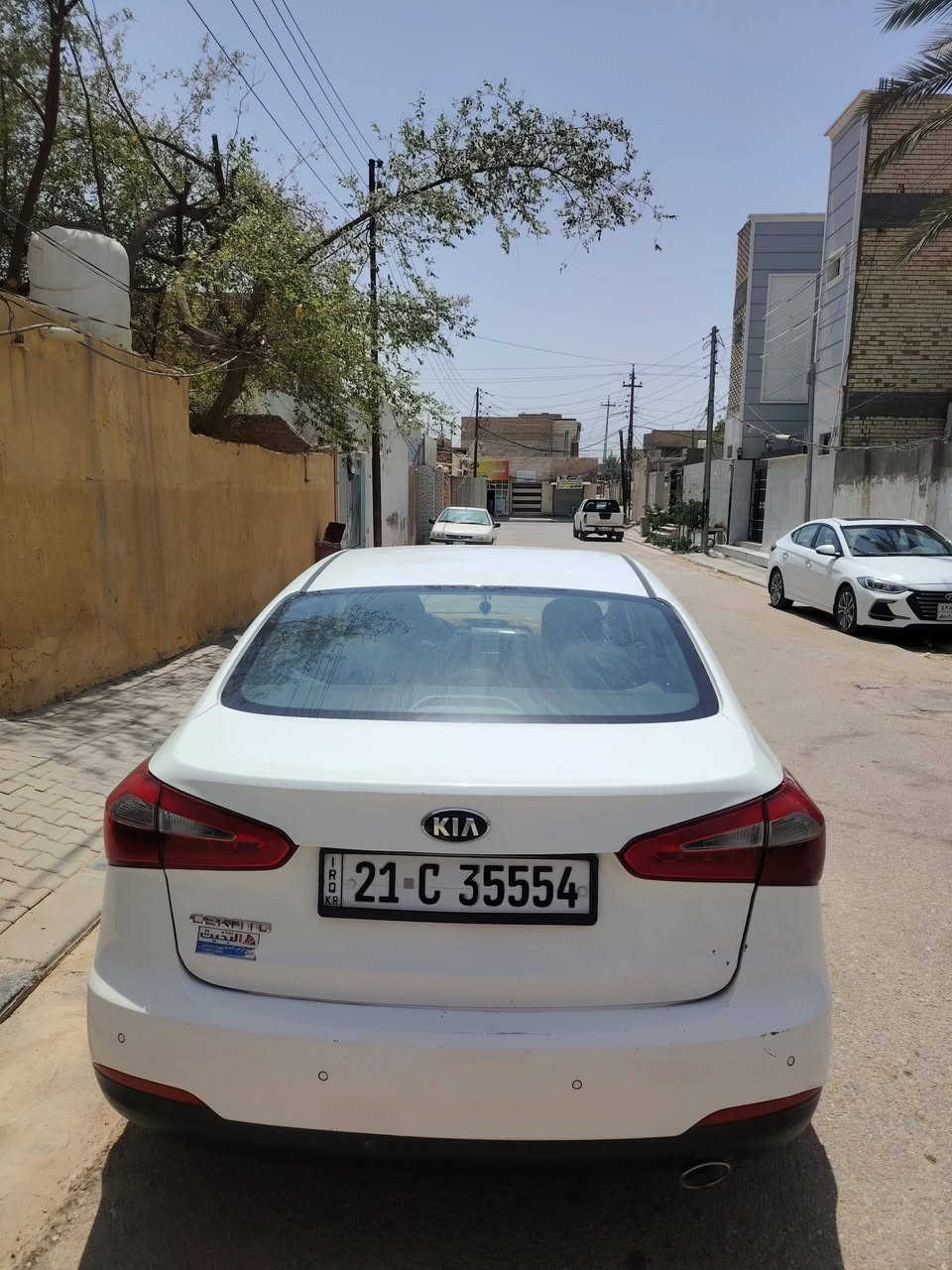 سيراتو موديل 14
فول عدا البصمه تحكم ستيرن 
اشاره بالمرايا ويل كب ماشيه 129
السعر 105 وبيها مجال حك الجيه 
النجف الأشرف 
***********
