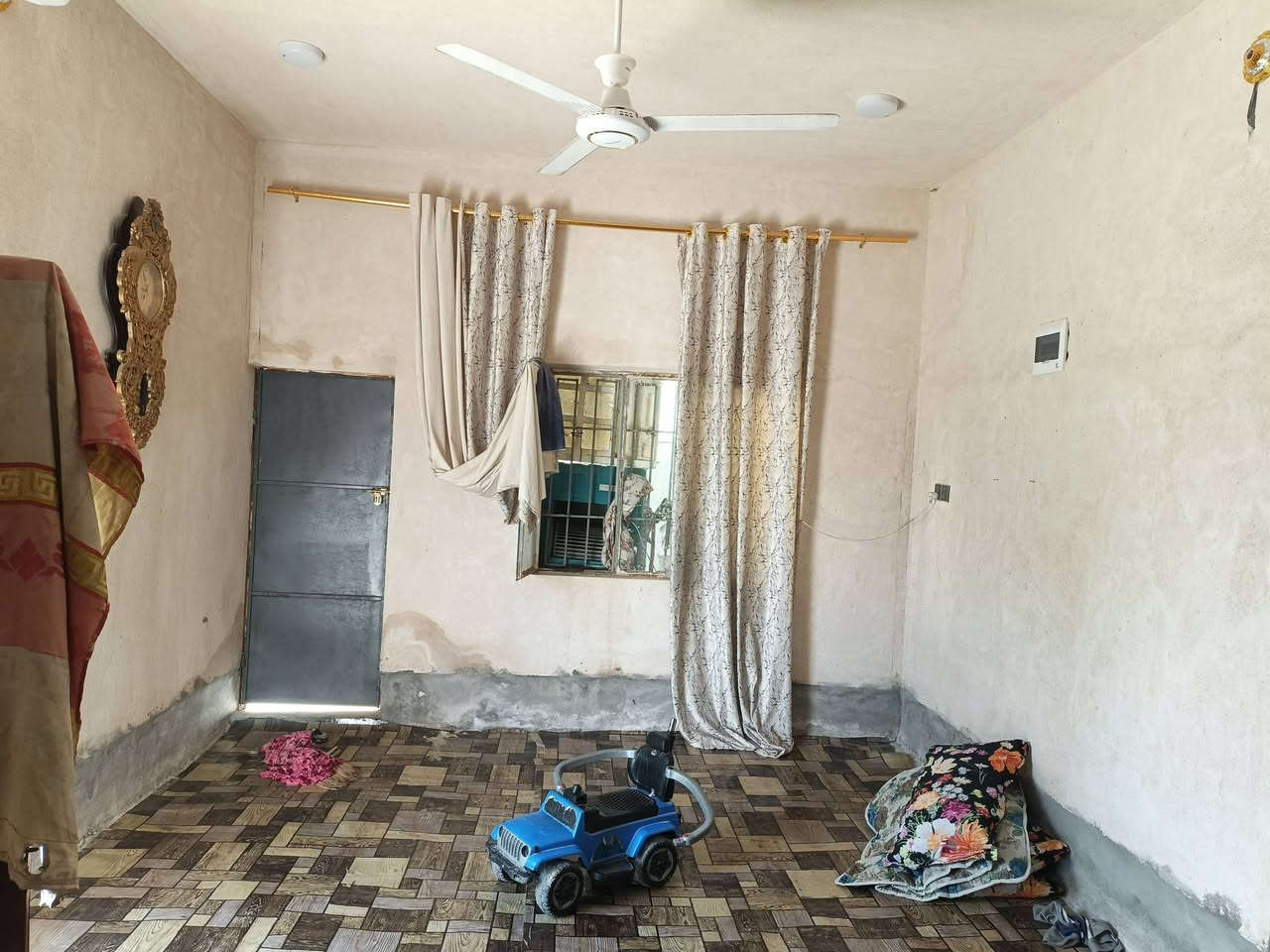 السلام عليكم بيت للبيع مساحه 200 طابو زراعي سند 25 المعاره البزل يا ام الصوره غرفتين صاله مجمع الصحيات السعر 25,000,000 الاستفسار ***********
