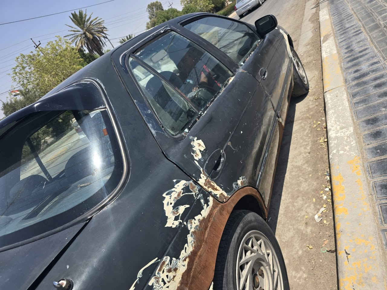 السلام عليكم
كيا سيفيا للبيع موديل1994
رقم بغداد
سنوية 2027
تحويل ثاني يوم 
السعر 18 وبيها مجال

***********
