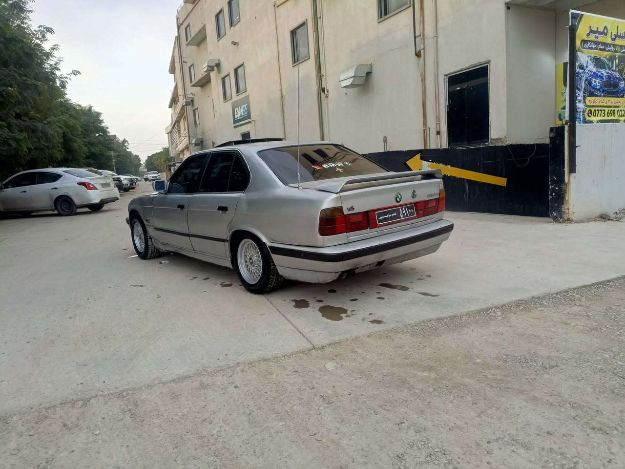 بي ام 525 • ١٩٩١ • كامل