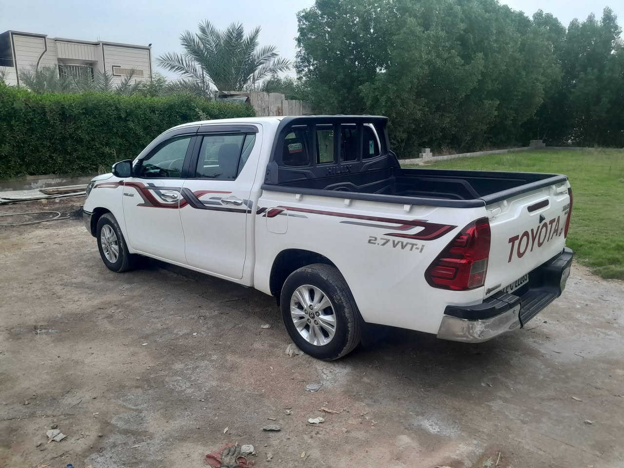 هايلوكس 2021اربيل مكفولة كفالة عامة هزة وفحص جديد سنويه 31مكان السياره الفلوجة ***********السعر248وبيها مجال بسيط
