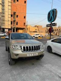 جيب لاريدو 2011للبيع فقط  سياره جديده جاهزه مكينه كير حداديه  نضيفه وج...